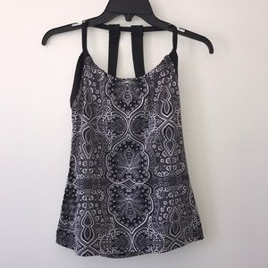 Tek Gear Black n White Yoga Top M
